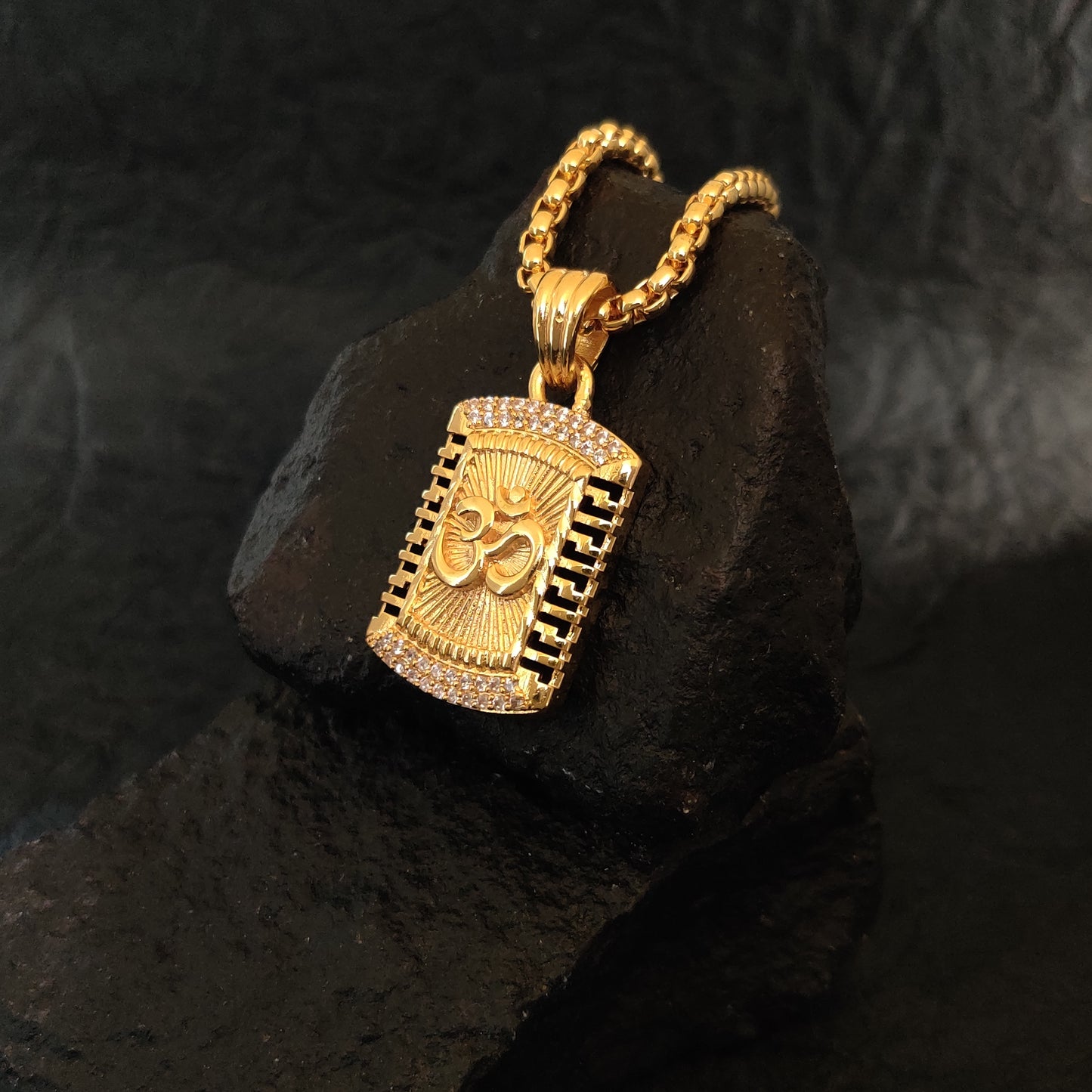 Zivia Om Signature Pendant with Studded Premium Diamonds and Gold Plated Chain